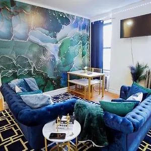  Apartment Oasis Ii: Central Harlem
